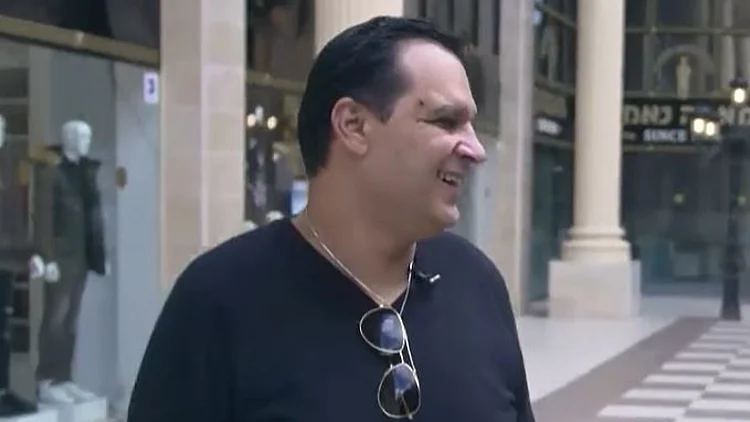 הקבלן עודד שריקי