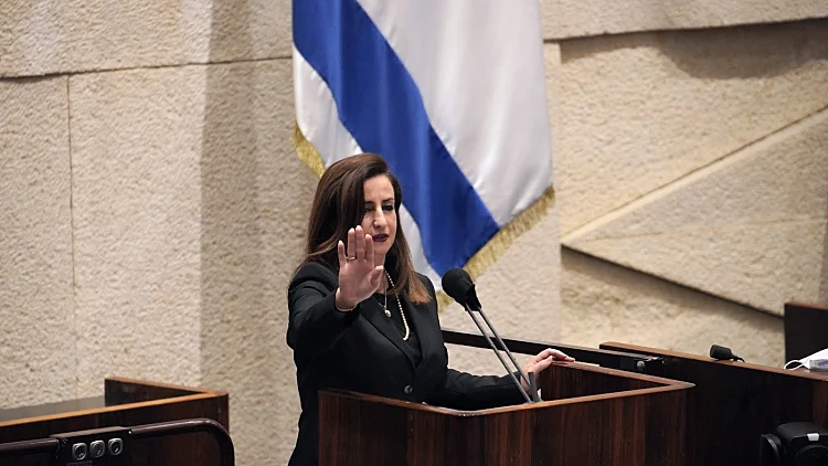 בכירים בקואליציה מעריכים: "המשבר עם ח"כ רינאוי-זועבי לקראת פתרון"
