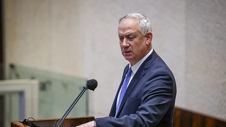 גנץ חושף שקיבל פנייה מהליכוד: "הגיע גישוש - וישר קיבל מכה באף"