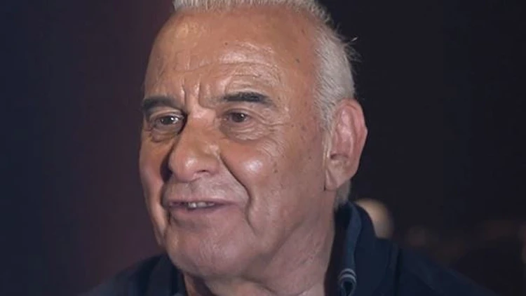 מישל פוגאן חורש את הבמות בצרפת גם בגיל 80