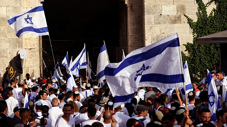 כ-2,000 שוטרים ואלפי משתתפים: כוננות שיא לקראת מצעד הדגלים