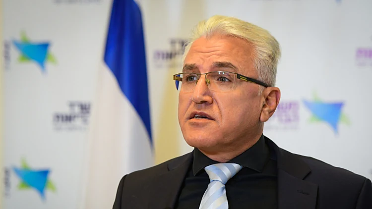 ממונה הקורונה: שוקלים מבצע חיסון לקורונה בקיץ כדי להיערך לחורף הבא
