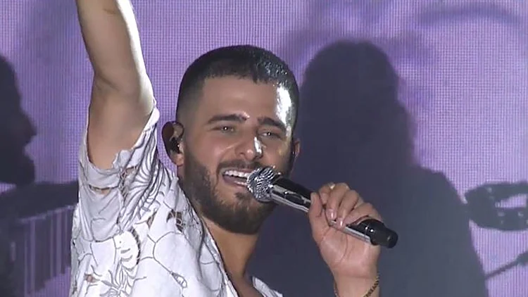 באולם מלא עד אפס מקום: עדן חסון כבש את ניו יורק