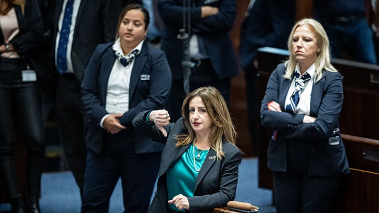 הורוביץ רומז לזועבי להתפטר: "מי שלא עומד בקשיים, שיסיים תפקידו"