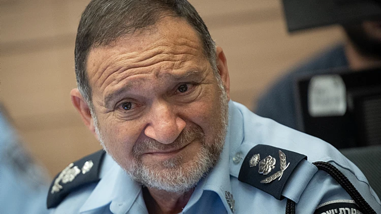 השוטר נעלב? שיחפש עבודה אחרת