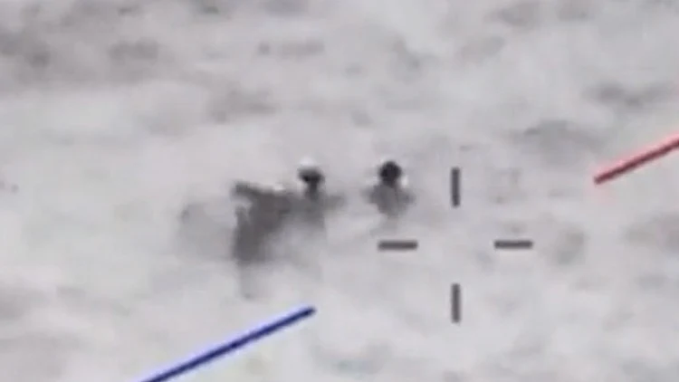 "השתמשנו בכל הכלים": כך חולצו הצעירים שנפלו מאופנוע הים בלב הכינרת