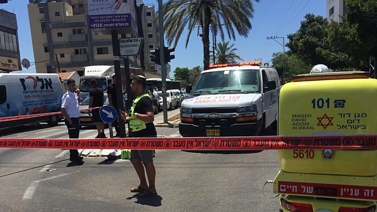 זירת התאונה בראש העין