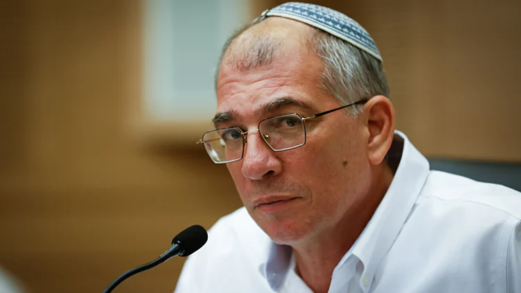 אורבך שובר שתיקה: לא הייתי מדבר ככה אם המשותפת היו כמו מנסור