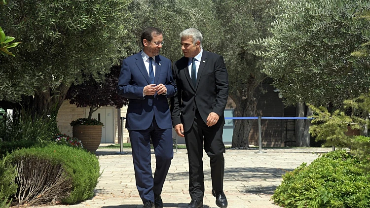 לפיד להרצוג: "היו התכתשויות בינינו, יהיה לנו מבחן גדול"