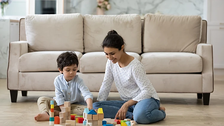 קיץ ללא מסכים: כך תעבירו את החופש הגדול עם משחקי יצירה ומגוון ערכות מדע