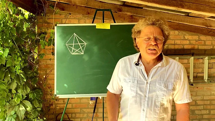 מחבר ספרי הלימוד במתמטיקה של בריה"מ - עובד כמורה פרטי בישראל