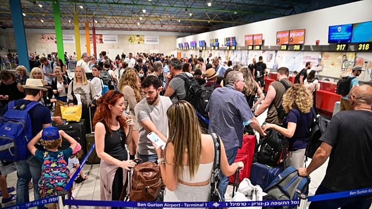 נתב"ג נגד אלימות: 5 נוסעים לא הועלו לטיסות לאחר שתקפו עובדים