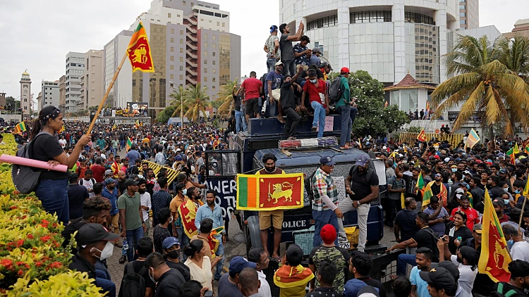 מפגינים בסרי לנקה