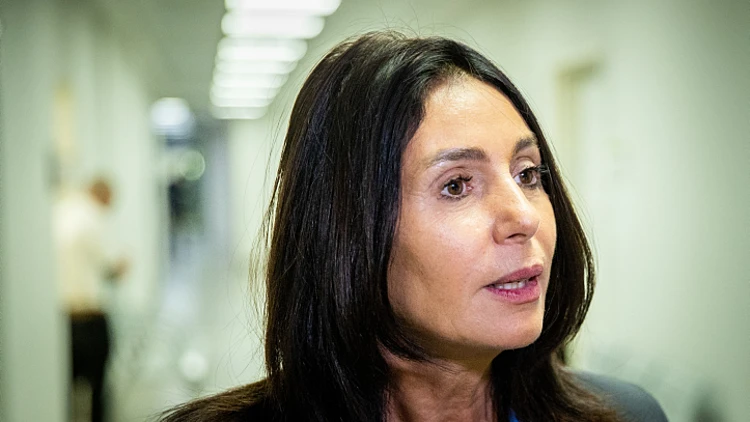 שרת התחבורה מירי רגב