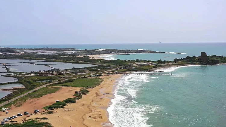החופים הסודיים בישראל: הצצה למקומות שבהם תוכלו להתרענן בקיץ החם