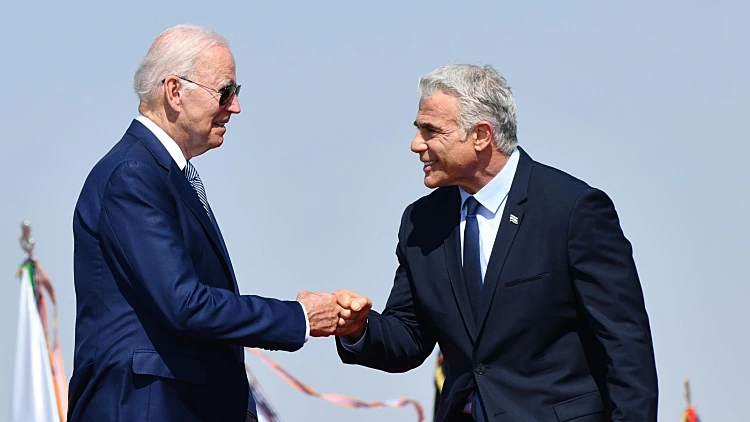 לקראת הסכם גרעין: לשכת לפיד עדיין מנסה לתאם שיחה עם ביידן