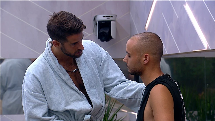 שרון מכשיל את המשימה והדיירים כועסים