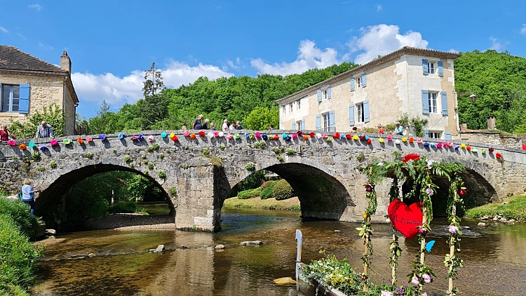 תערוכת הפרחים השנתית בסנט ז'אן דה קול