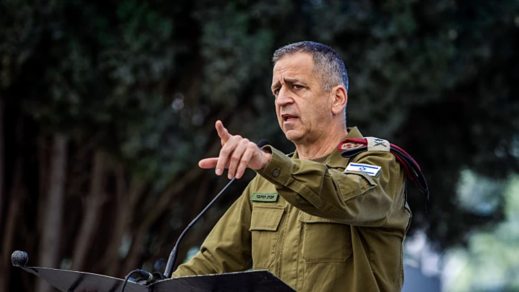 כוכבי: "הכנת אופציה צבאית נגד הגרעין האיראני - חובה מוסרית"