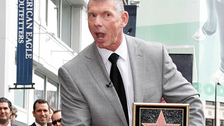 וינס מקמהן, מנכ"ל ה-WWE