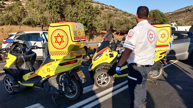 תאונה קטלנית ביו"ש: ילד בן 6 נהרג, ארבעה מבני משפחתו נפצעו