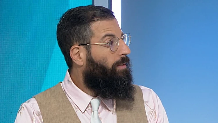 איך אפשר לדעת אם אדם פנוי לאהבה או שהוא מעמיד פנים?