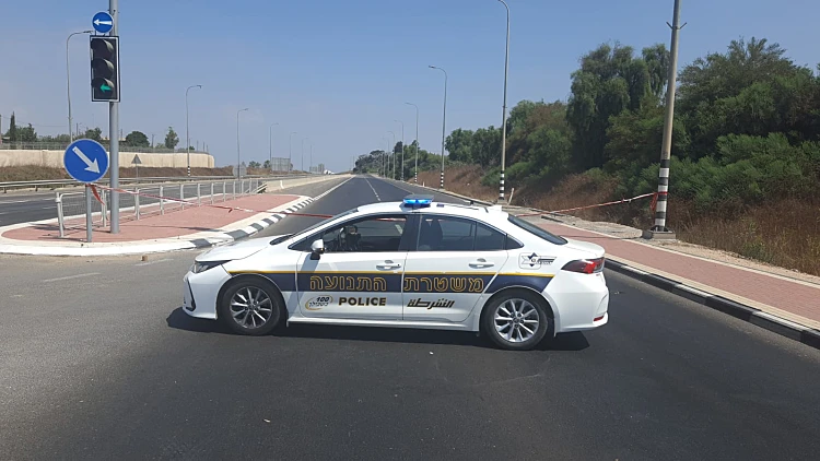 מחסומים ורכבי ביטחון בעוטף עזה: "מרגיש כמו מלחמה"