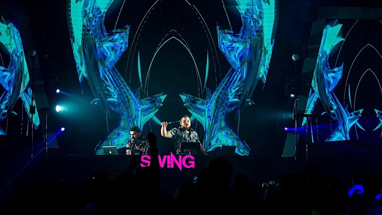 סווינג דיג'ייז