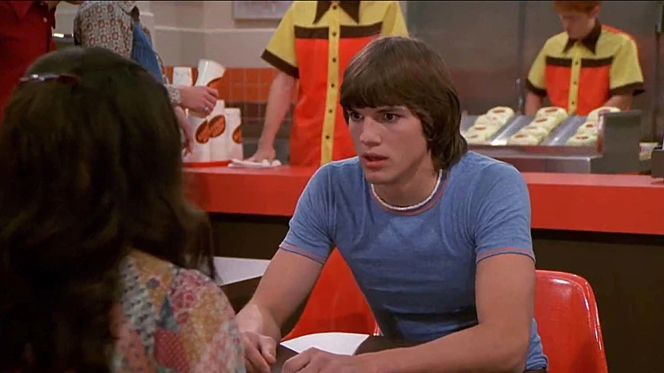 המחלה הנדירה של אשטון קוצ'ר: השחקן חשף את מצבו הבריאותי