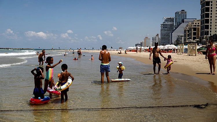 התחזית: עלייה בטמפרטורות, לקראת גל חום כבד בסופ"ש