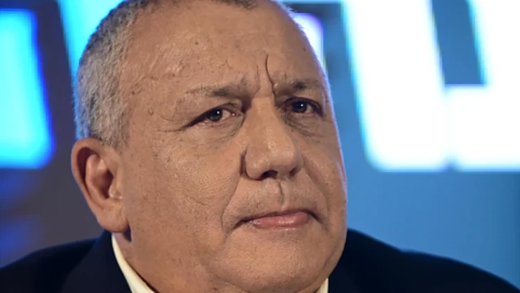 איזנקוט הכין מסמך התחייבות: מי שלא מרוצה – שיתפטר