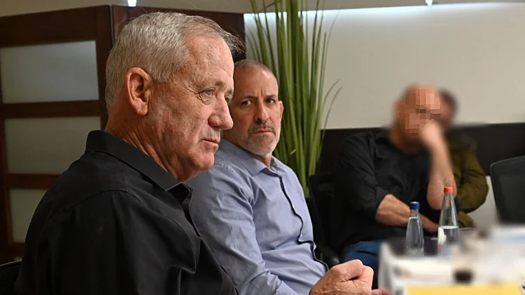 גנץ: "חמאס אחראית על עזה - נסכל כל ניסיון להפר את ריבונותנו"