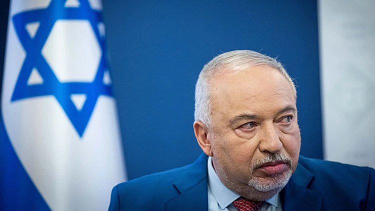 ליברמן: "אם מישהו רוצה לכפות הסכם - הוא יצטרך לפטר אותי"