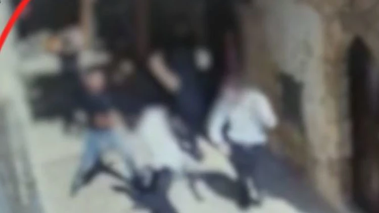 שני נערי ישיבה הותקפו ע"י תושבי מזרח י-ם: "כי אנחנו יהודים"