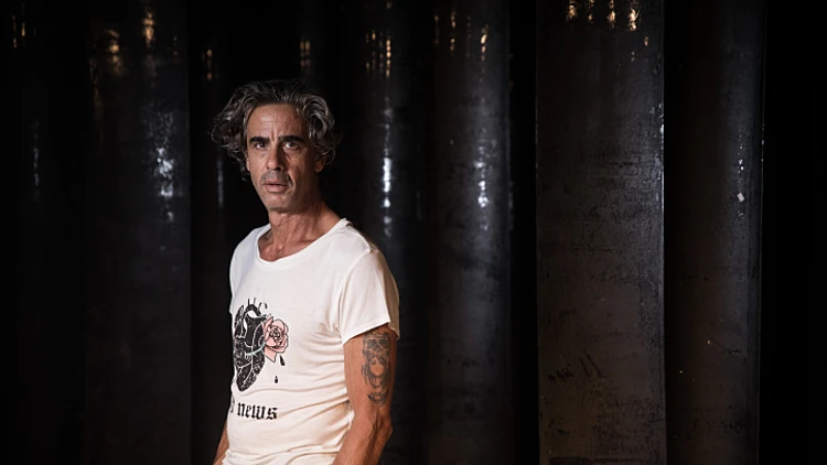 אחיו של נירו לוי: "עבר ברמזור ירוק, הוא יחזור לשמח אותנו"