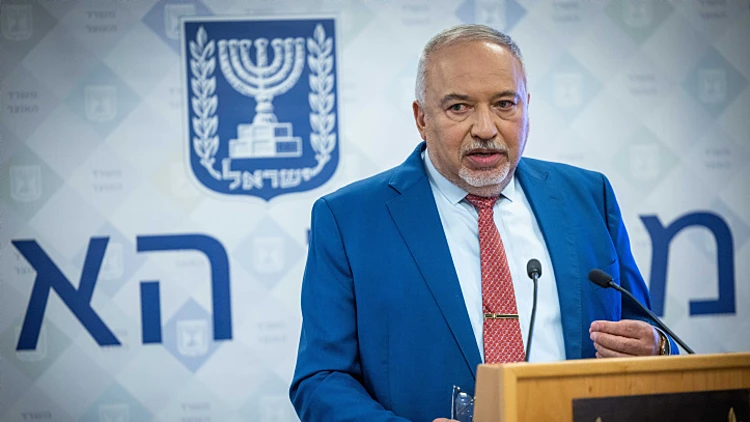 ליברמן: "צווי מניעה מטעמנו – לא פשוט אבל אפשרי"