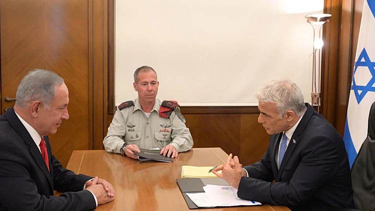 48 ימים לבחירות: אף גוש לא זוכה ב-61 מנדטים | סקר חדשות 13