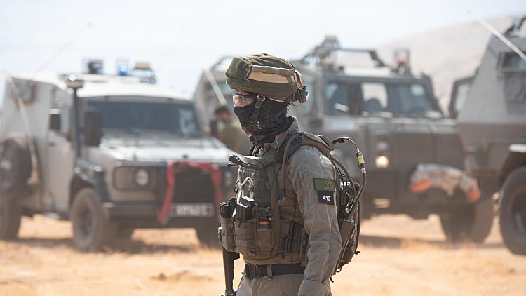 "אינתיפאדה מסוג חדש": נמשך המצוד אחר המחבל השלישי
