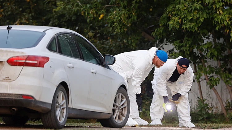 טבח בקנדה: מצוד אחר חשודים שדקרו למוות 10 בני אדם