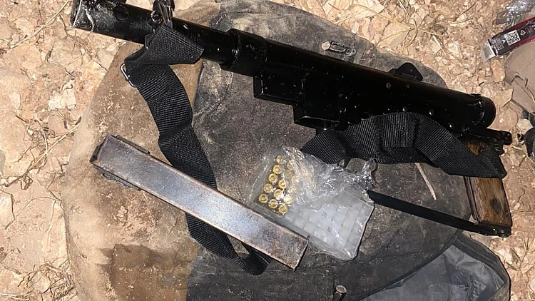 נשקים ואמצעי לחימה שנתפסו במסגרת המעצרים