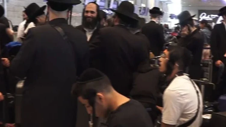 "פוטין לא יפגע ביהודים": למרות האזהרות - אלפים טסו לאומן