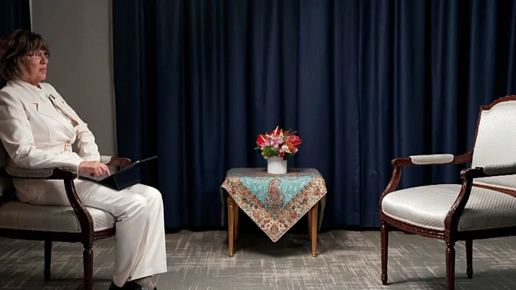 בצל ההפגנות: ראיסי ביטל ריאיון עם כתבת CNN שלא עטתה חיג'אב