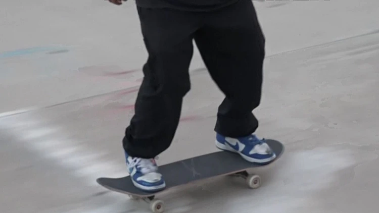 לא רק אופניים וקורקינט: הילדים שיבלו ביום כיפור על סקייטבורד