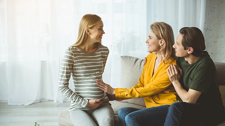 חושבים לפנות להליך פונדקאות? קבלו 10 טיפים שחשוב להכיר