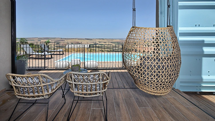 הקונטיינר. צילום: ארנולד בר