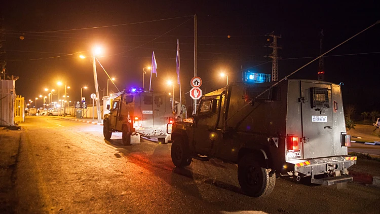 ישראל לפלסטינים: "אם לא תהיה ברירה - נרחיב הפעילות בשטחים"