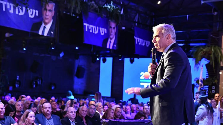 8 ימים לבחירות: בימין מתקוטטים - לפיד מסתער על הקול הערבי