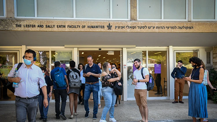 "שכחו אותנו": חזרו ממילואים - ונלחמים לשרוד את השנה באקדמיה