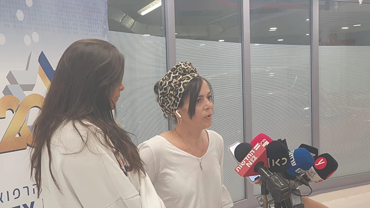 משפחת הפצוע בפיגוע בחברון: "יצא להציל חיים - כפי שתמיד עשה"