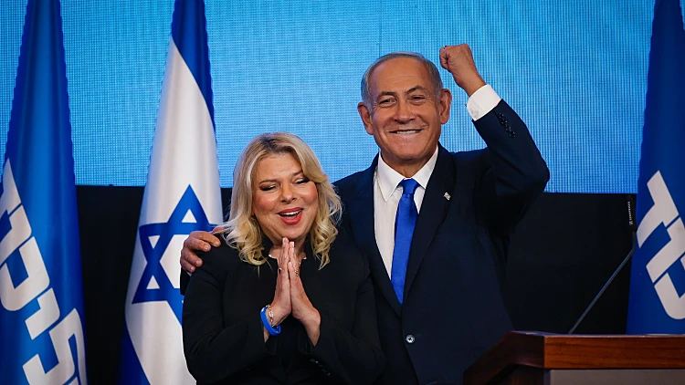 ממשלה בלי מעצורים: לראשונה - המדינה תממן שני מעונות לרה"מ